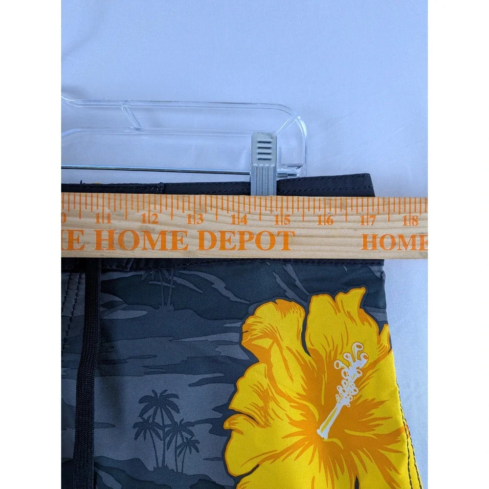Billabong Board Shorts Mens 34‎ Gray Yellow Hibiscus Floral PX3 Platinum X